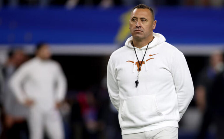 Texas Coach Steve Sarkisian Wife Loreal And Their Family Life Today Story